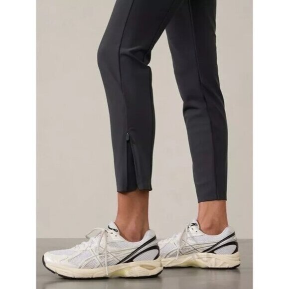 Athleta Size 4P Petite Stellar Mid Rise Slim Pant in Black Sand - Picture 2 of 11